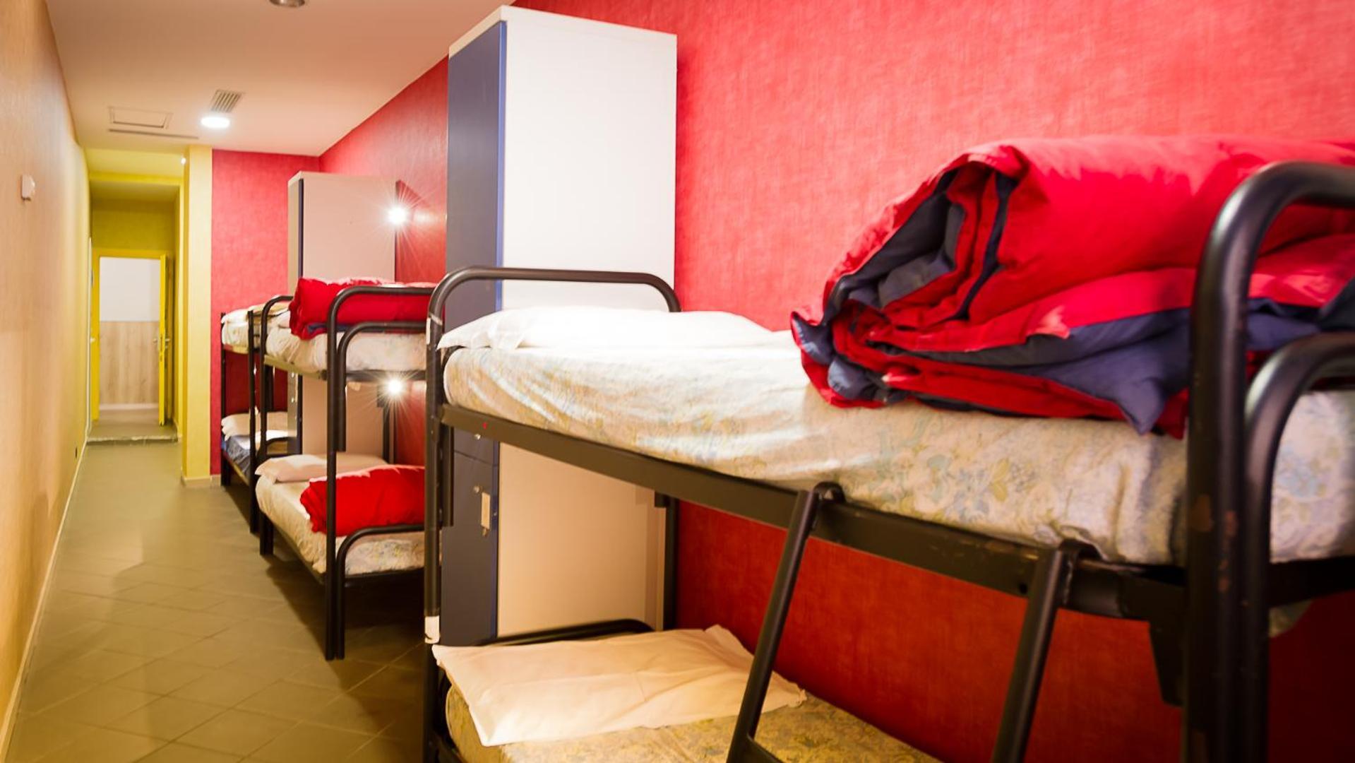 Youth Station Hostel Рим Екстериор снимка